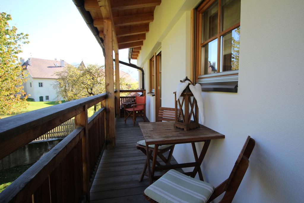 Apartments Im Winkl Brunico Exterior foto