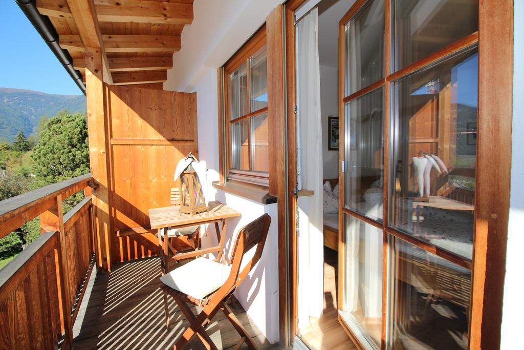 Apartments Im Winkl Brunico Exterior foto
